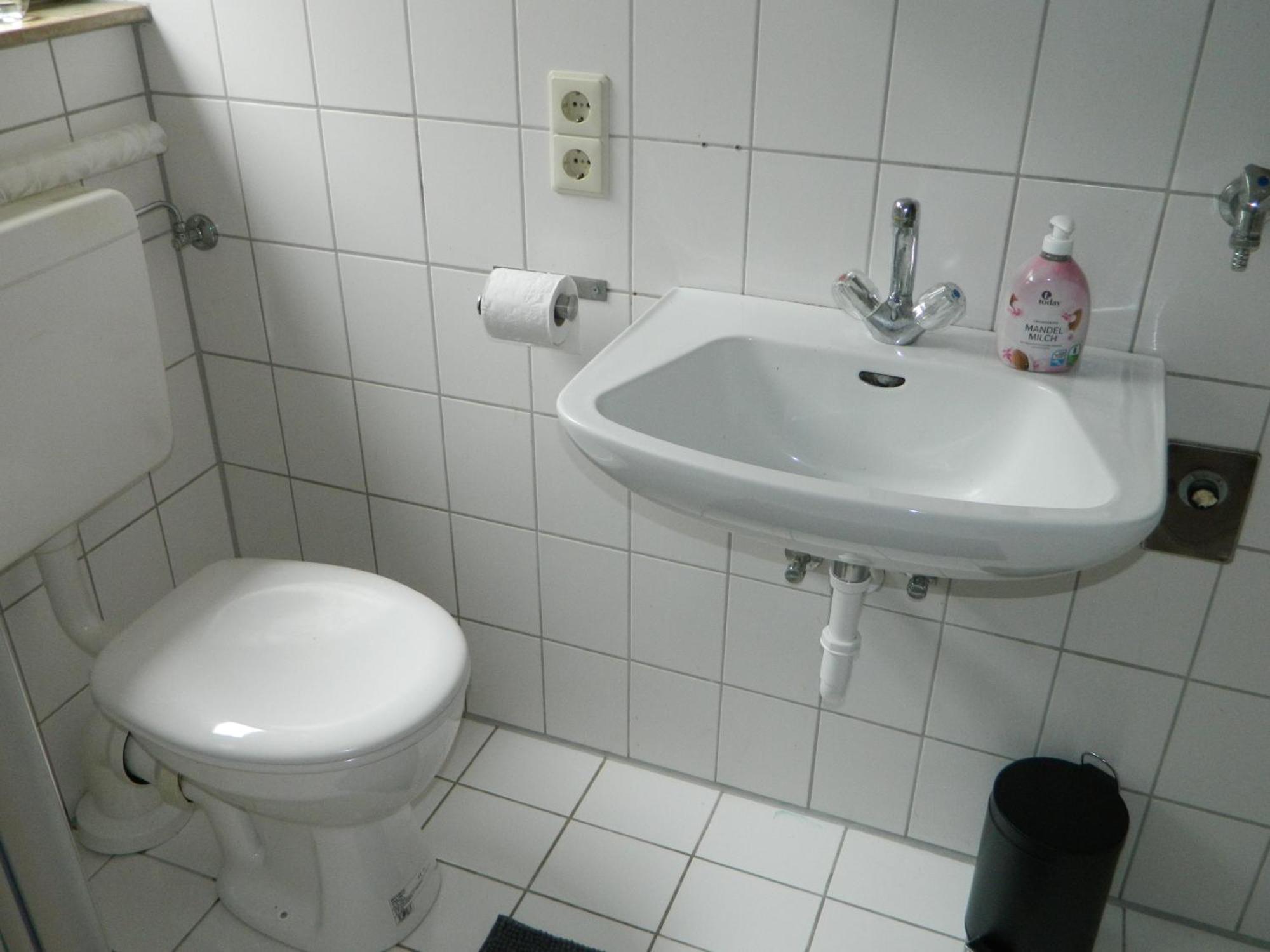 Helle 45 Qm Einliegerwohnung ホルツガーリンゲン エクステリア 写真