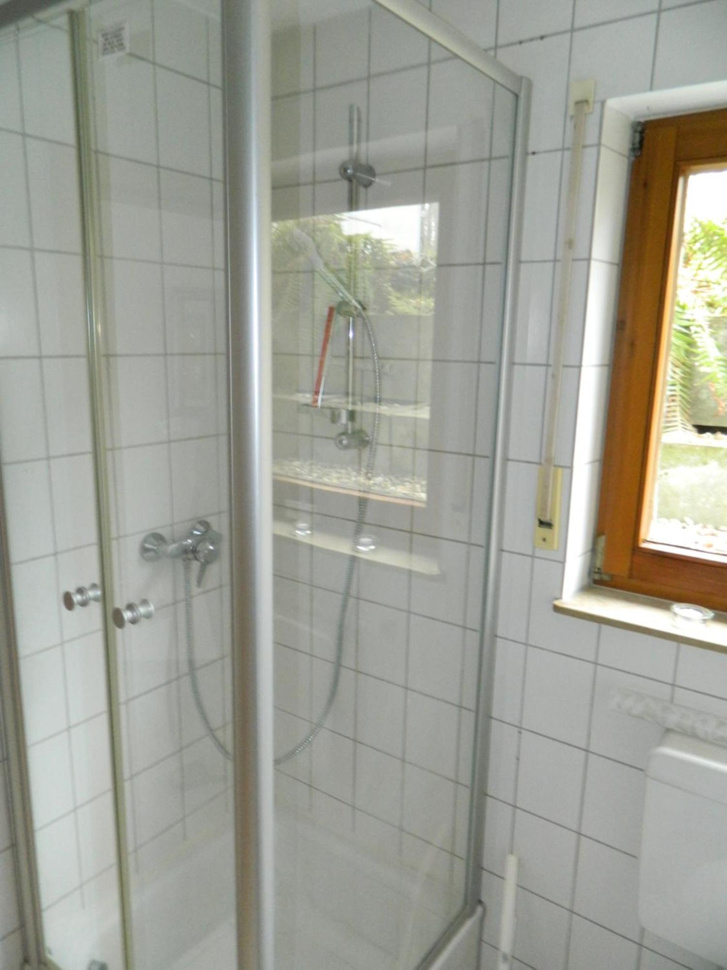 Helle 45 Qm Einliegerwohnung ホルツガーリンゲン エクステリア 写真